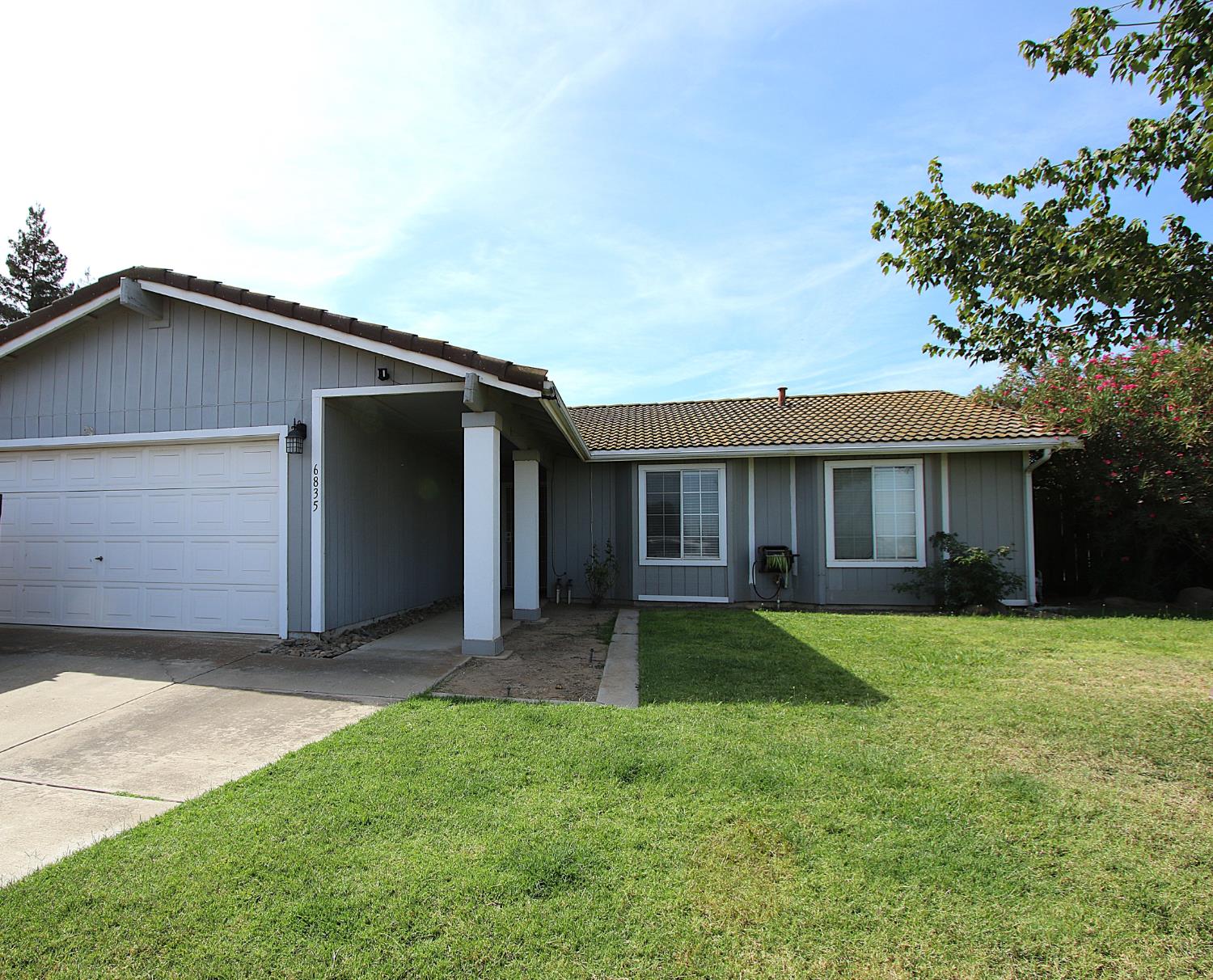 6835 Olive Ave, Winton, CA 95388