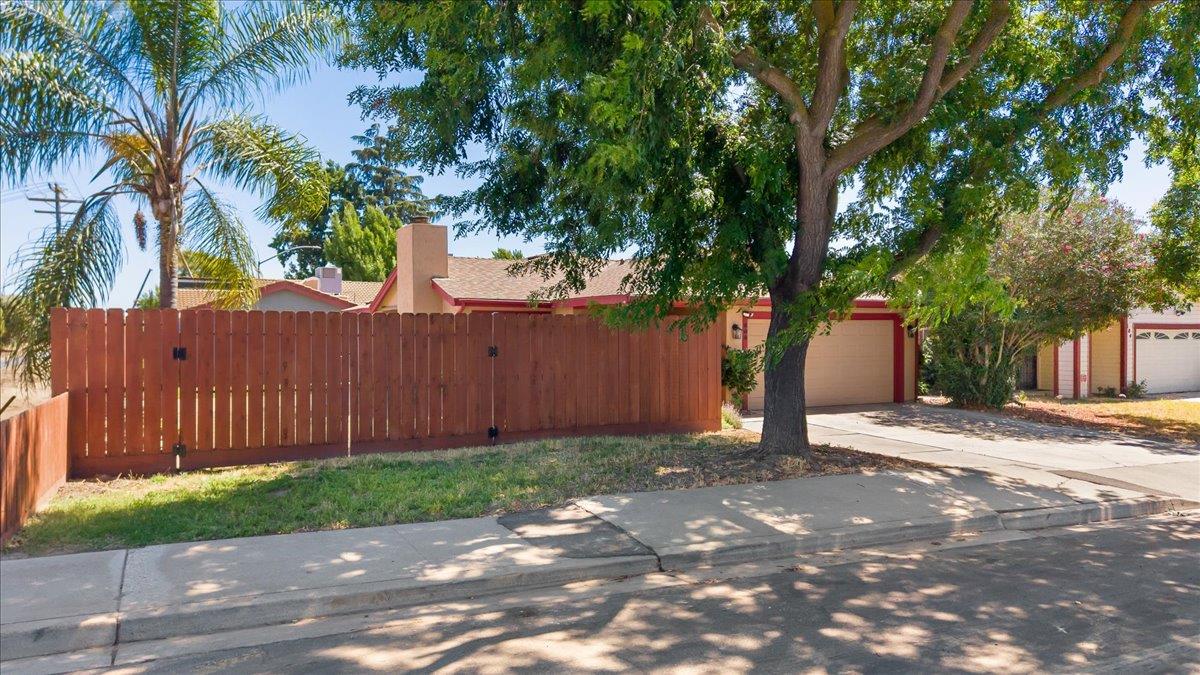 800 W Union Ave, Modesto, CA 95356