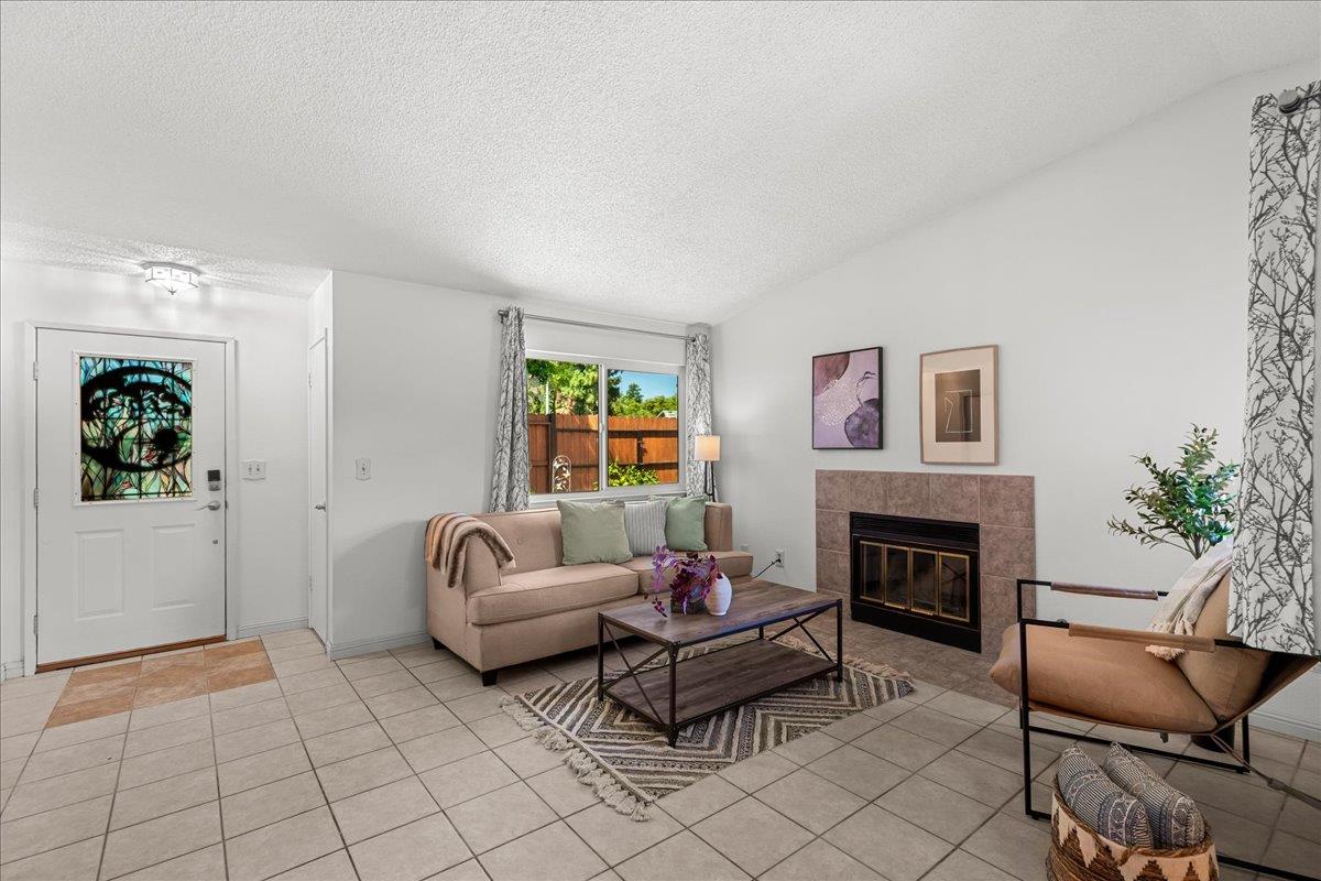 800 W Union Ave, Modesto, CA 95356
