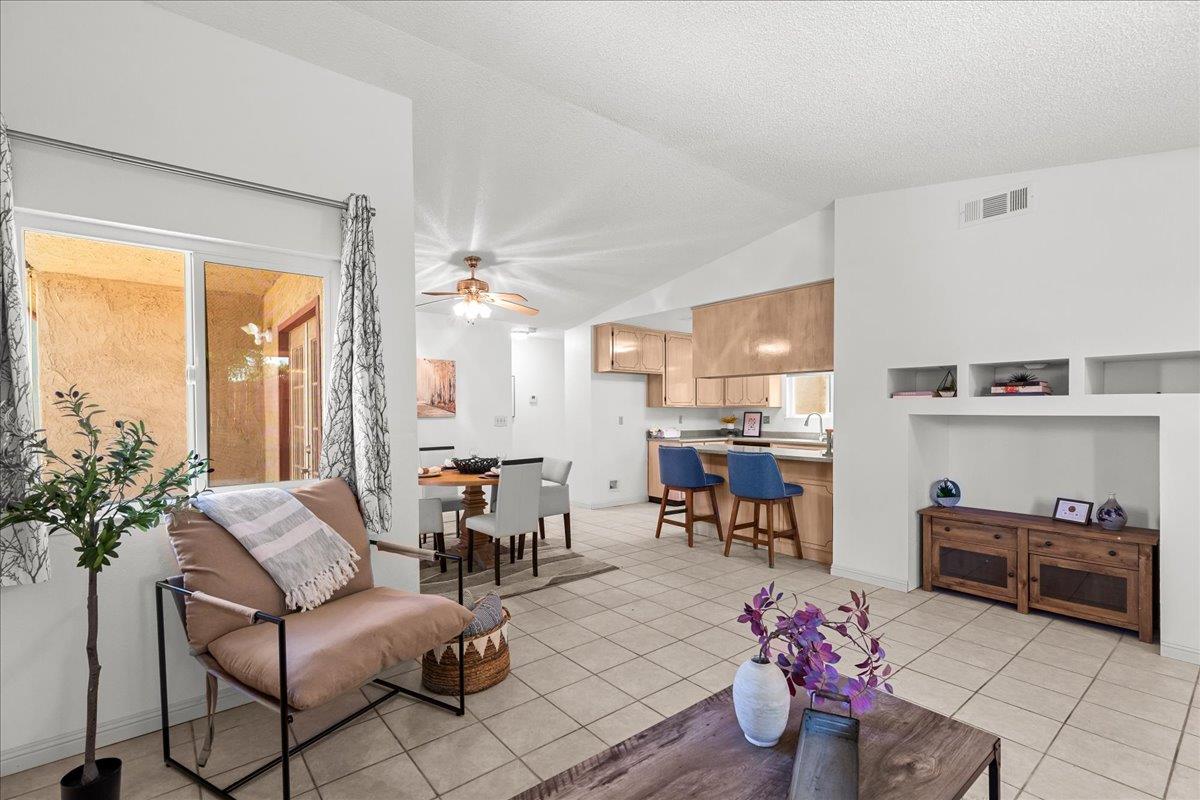 800 W Union Ave, Modesto, CA 95356