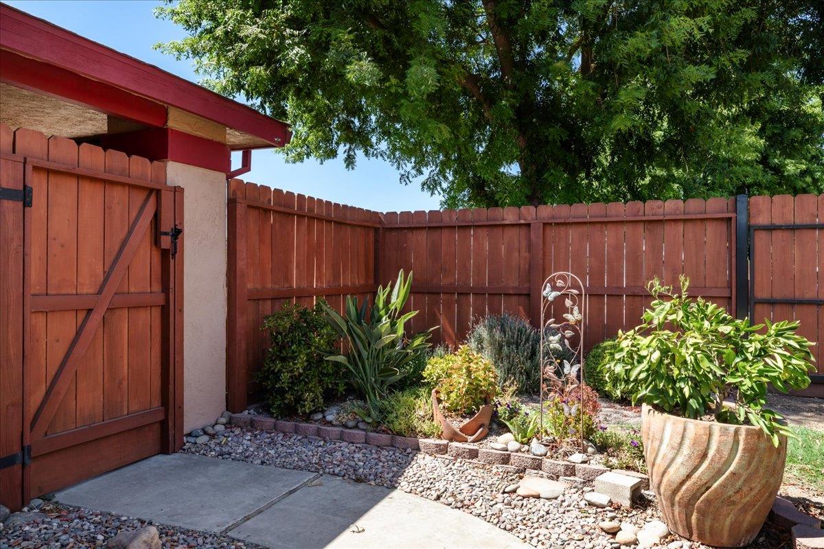 800 W Union Ave, Modesto, CA 95356