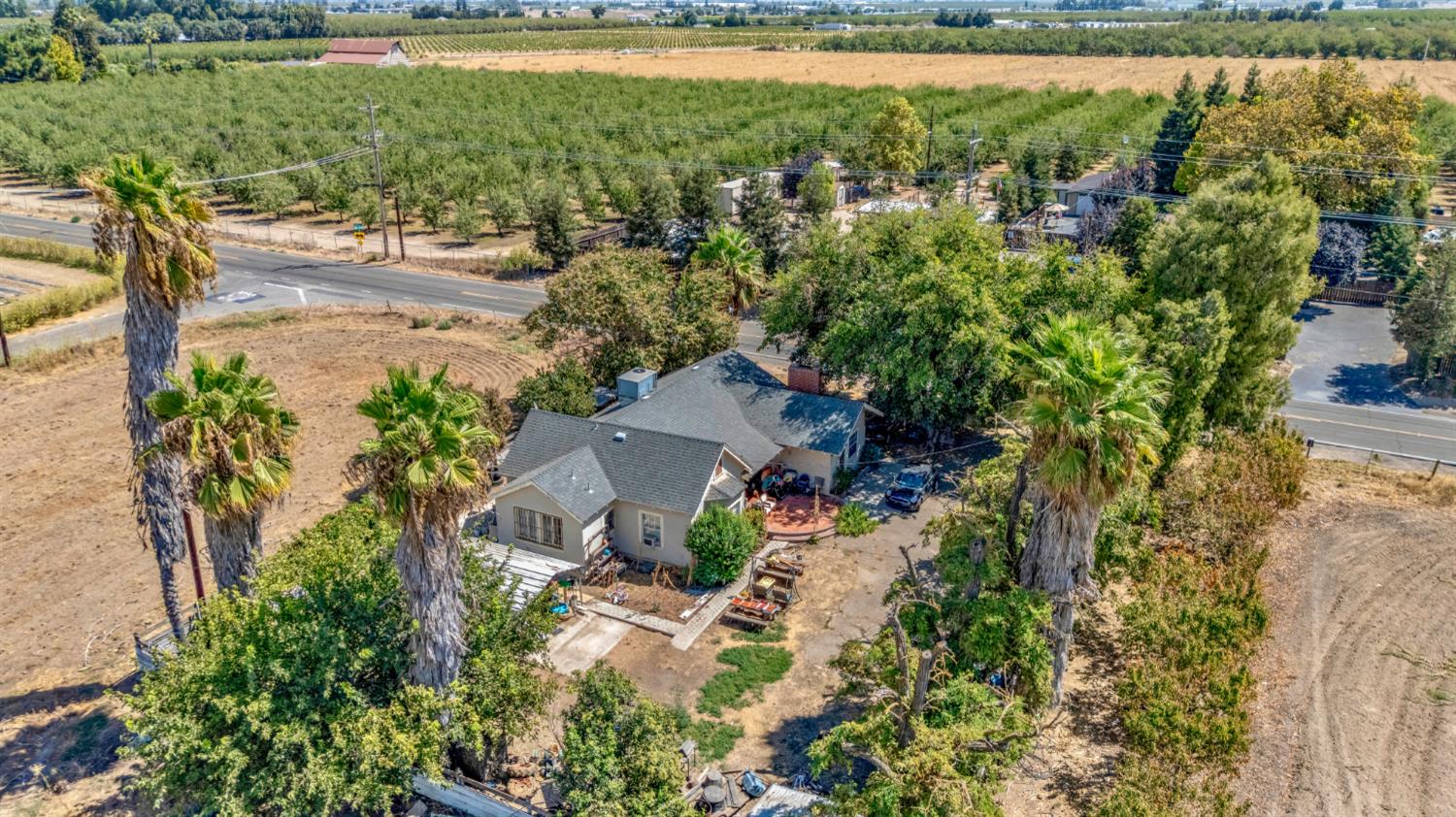 6819 Faith Home Rd, Ceres, CA 95307