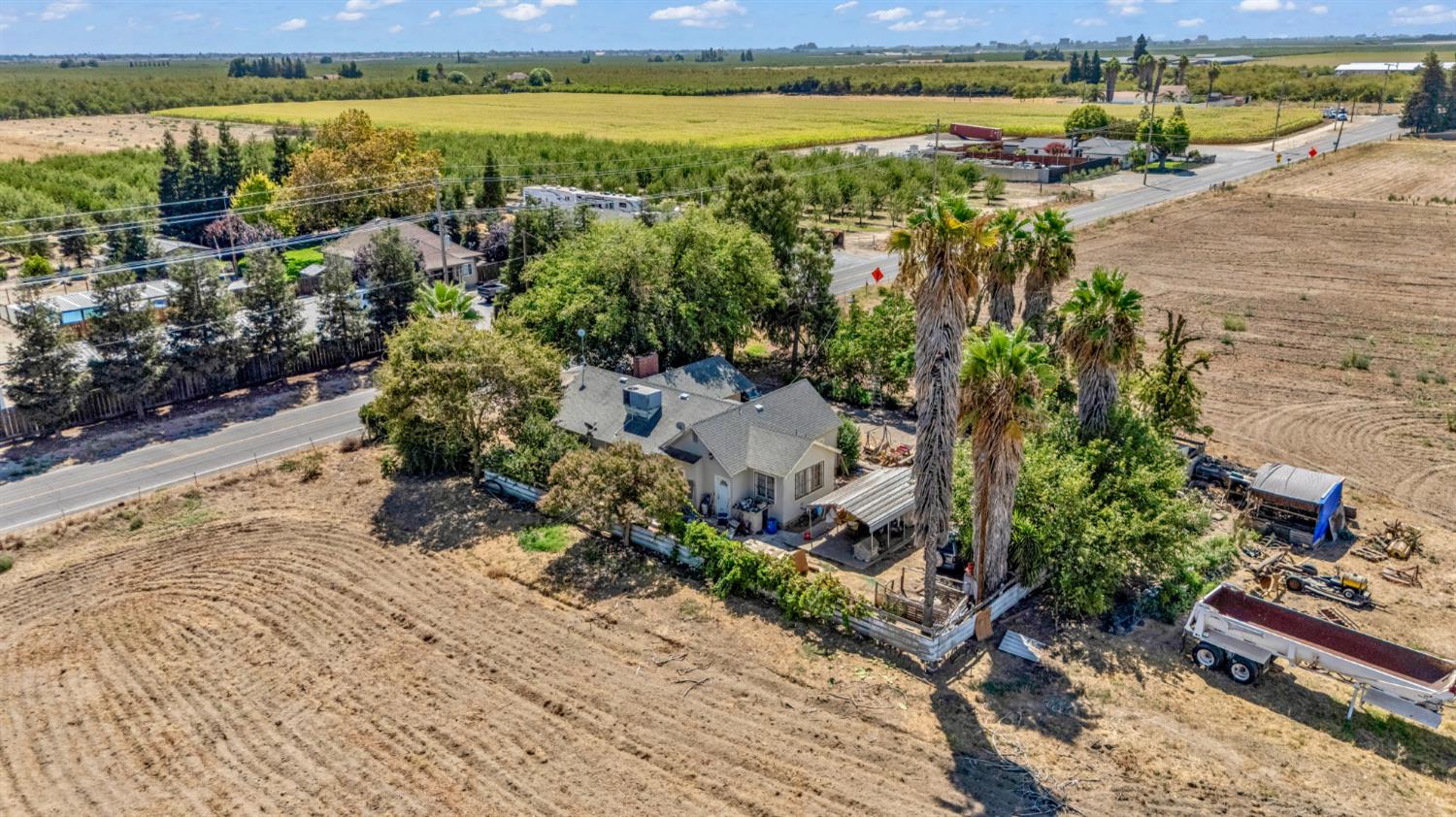 6819 Faith Home Rd, Ceres, CA 95307