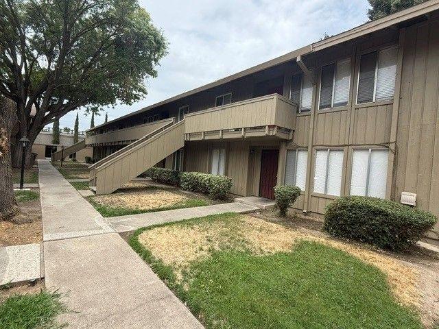 617 W Granger Ave #86, Modesto, CA 95350