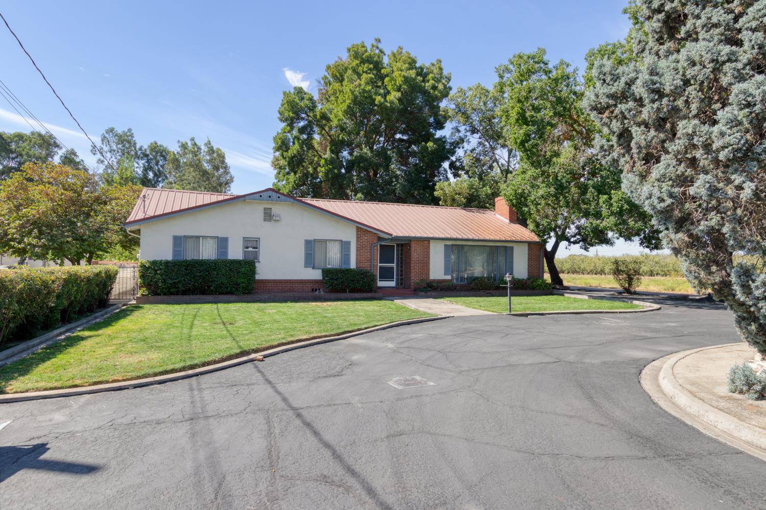 3460 E Service Rd, Ceres, CA 95307