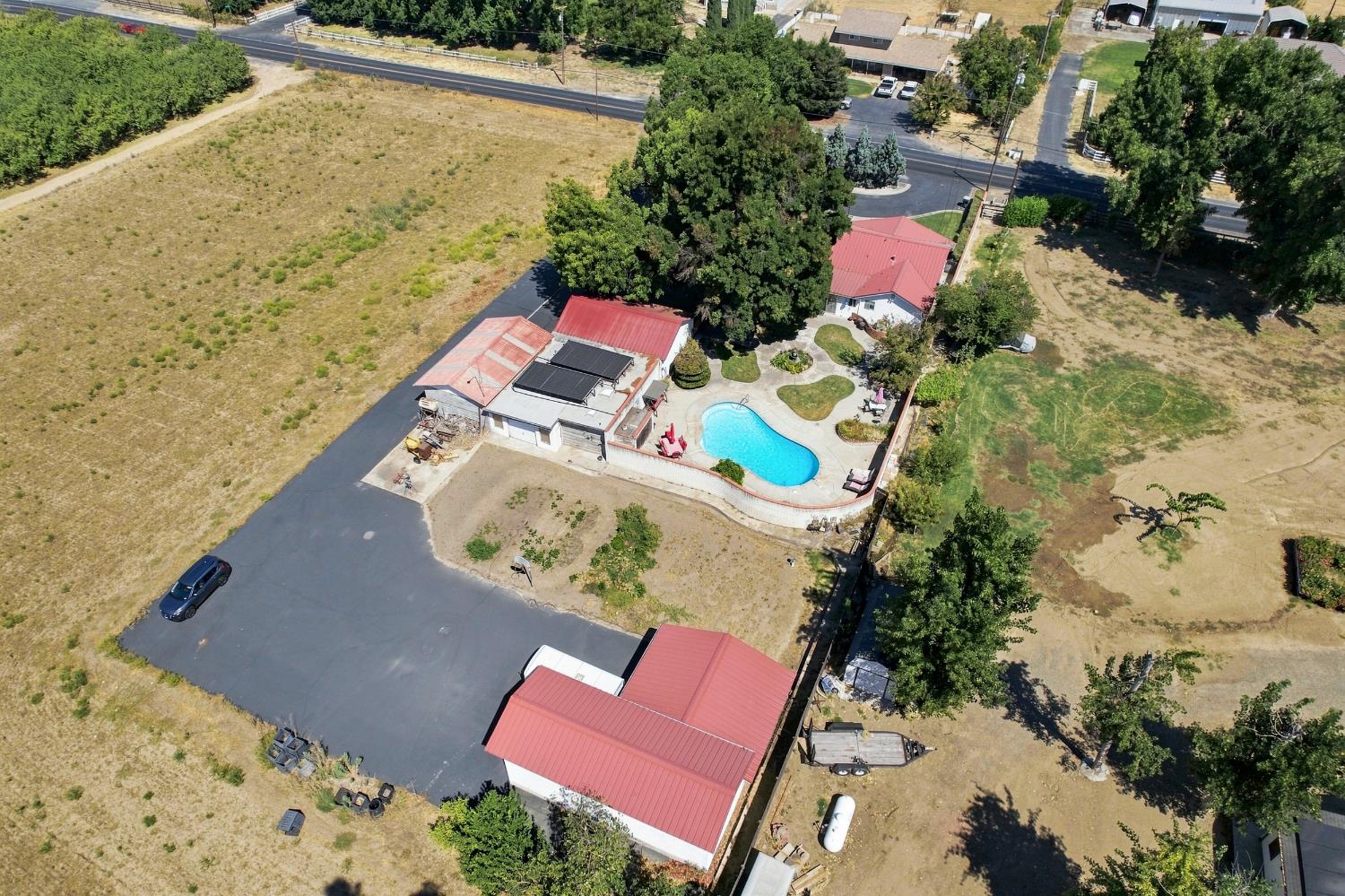3460 E Service Rd, Ceres, CA 95307