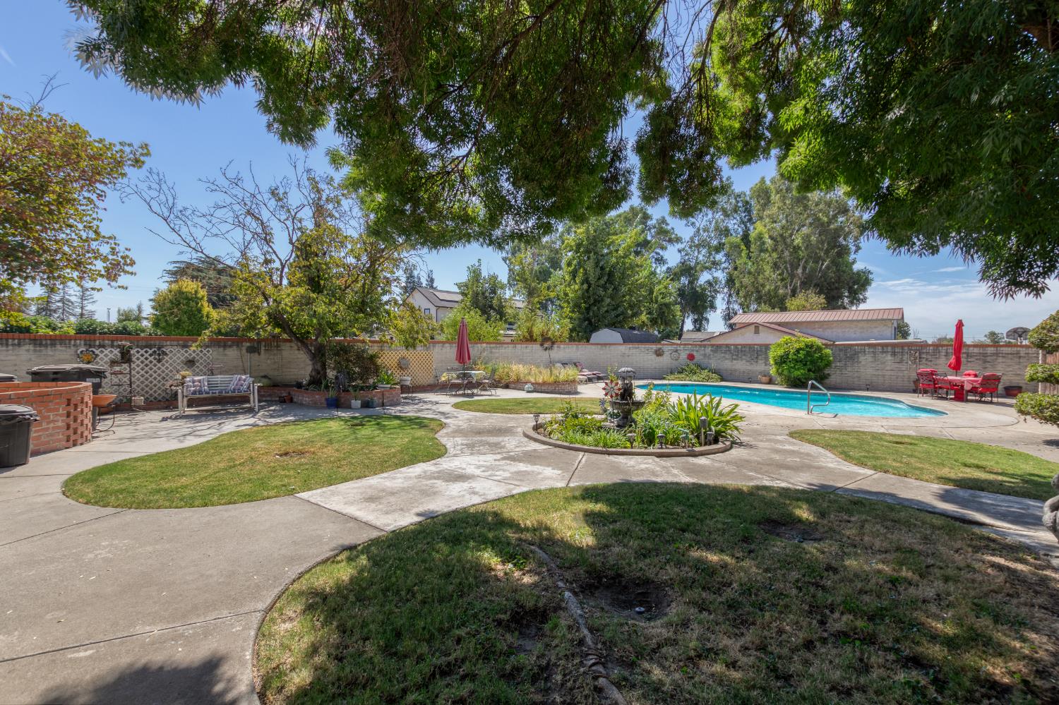 3460 E Service Rd, Ceres, CA 95307
