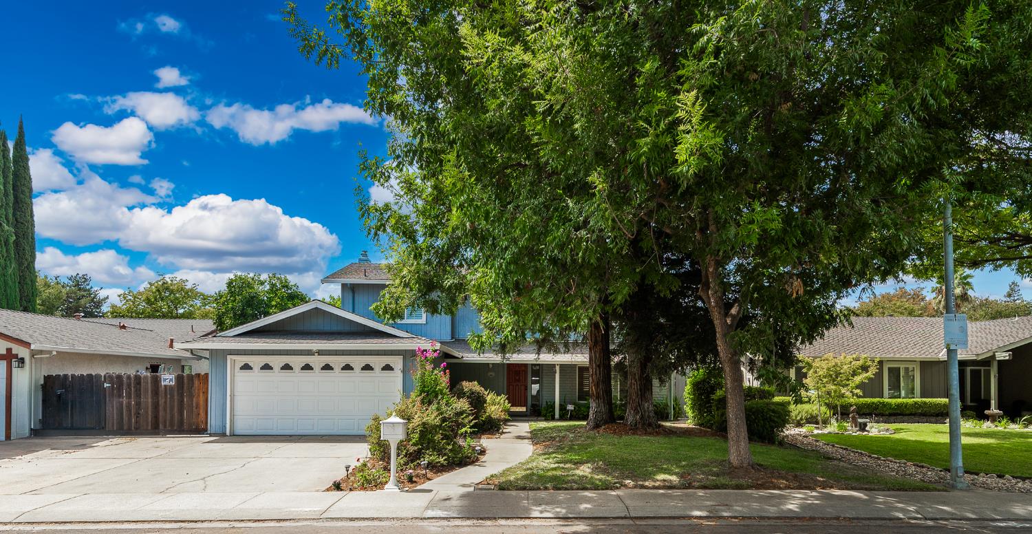 3609 Kona Oak Dr, Modesto, CA 95355