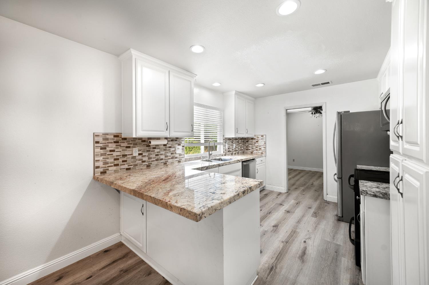 3609 Kona Oak Dr, Modesto, CA 95355