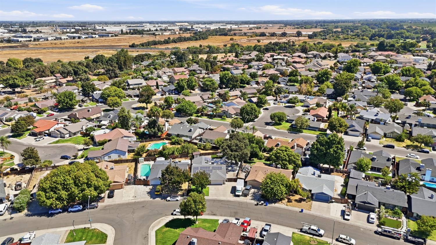 928 Valley Wind Way, Ceres, CA 95351