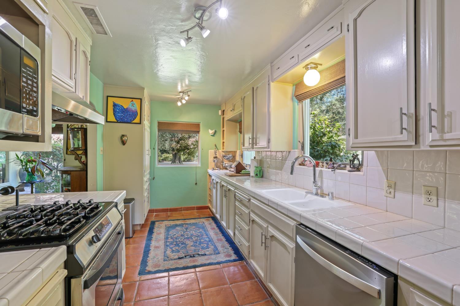 814 Geer Ave, Modesto, CA 95354
