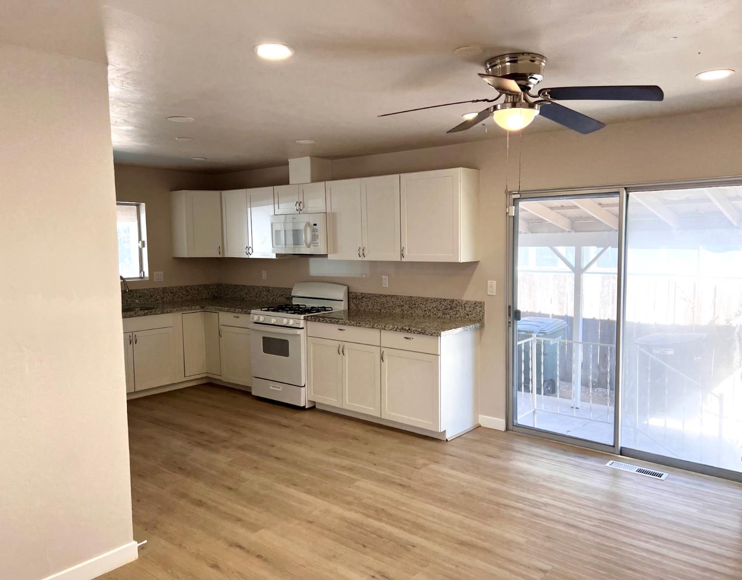 1218 R St, Newman, CA 95360