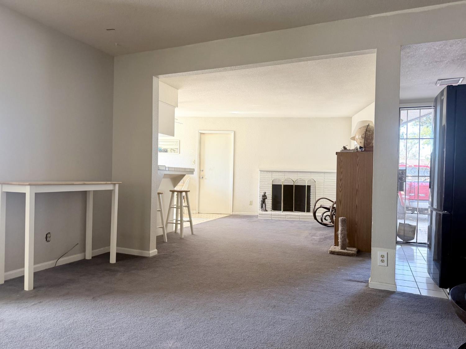 702 Anchorage Ave, Modesto, CA 95350