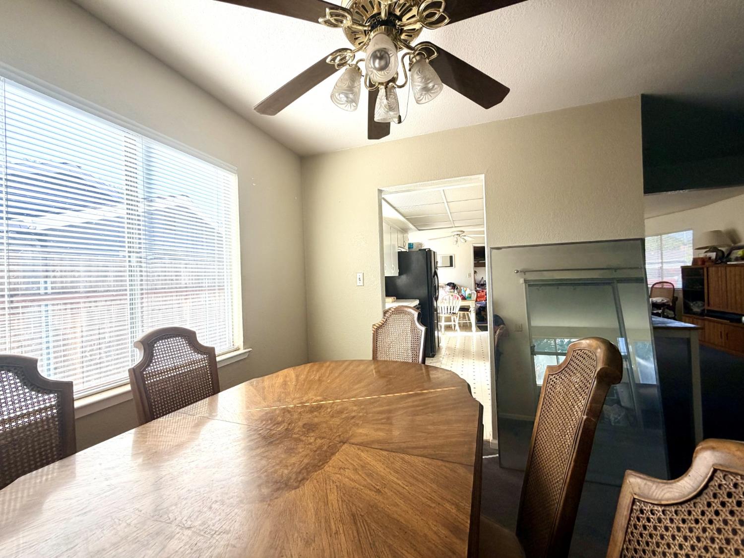 702 Anchorage Ave, Modesto, CA 95350