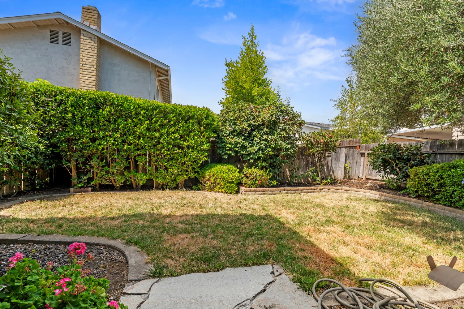 2017 Bridgewood Way, Modesto, CA 95355