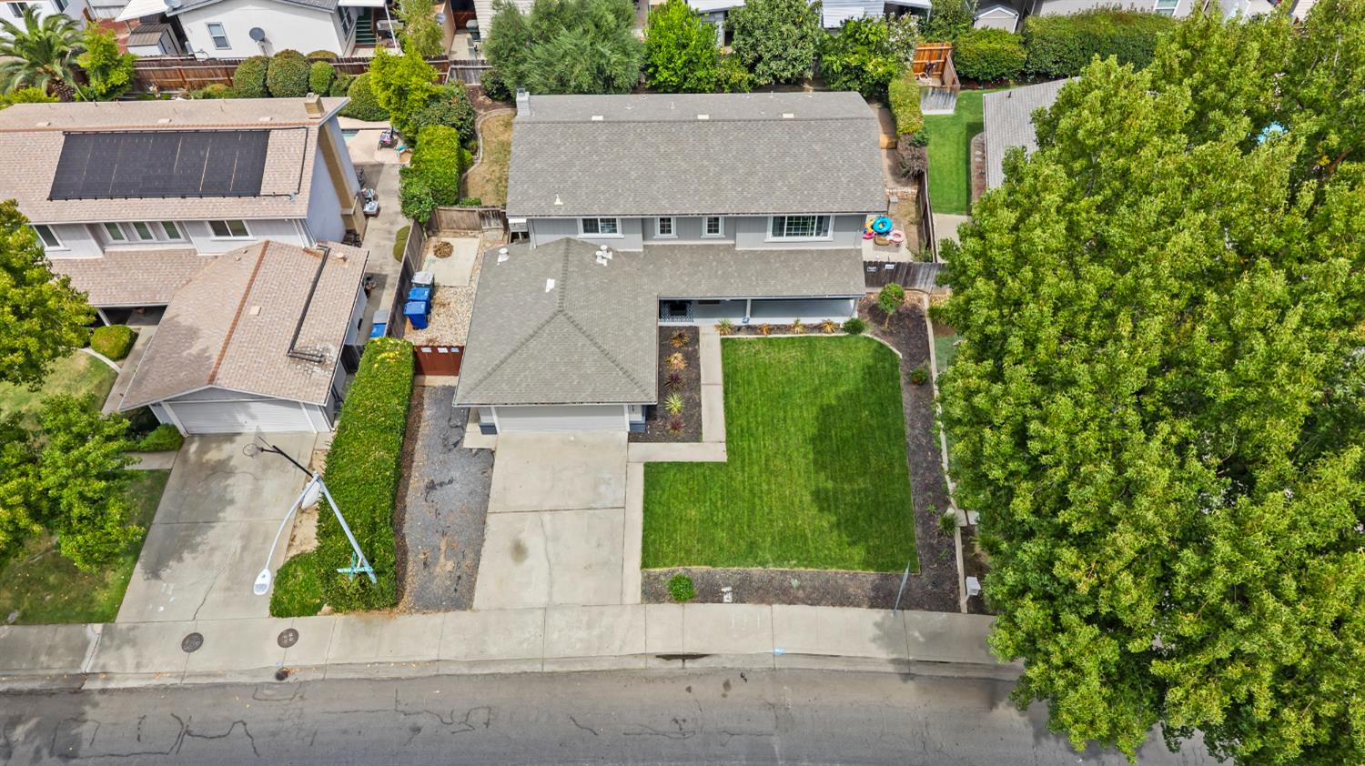 2017 Bridgewood Way, Modesto, CA 95355