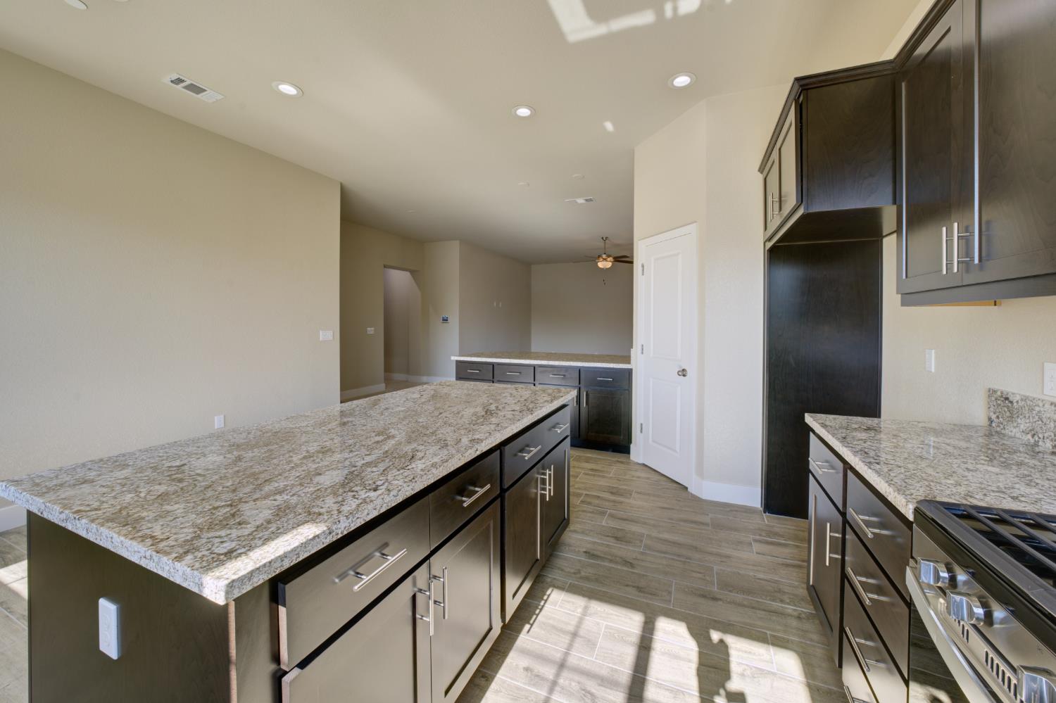 2336 Bharvani Ave, Manteca, CA 95337