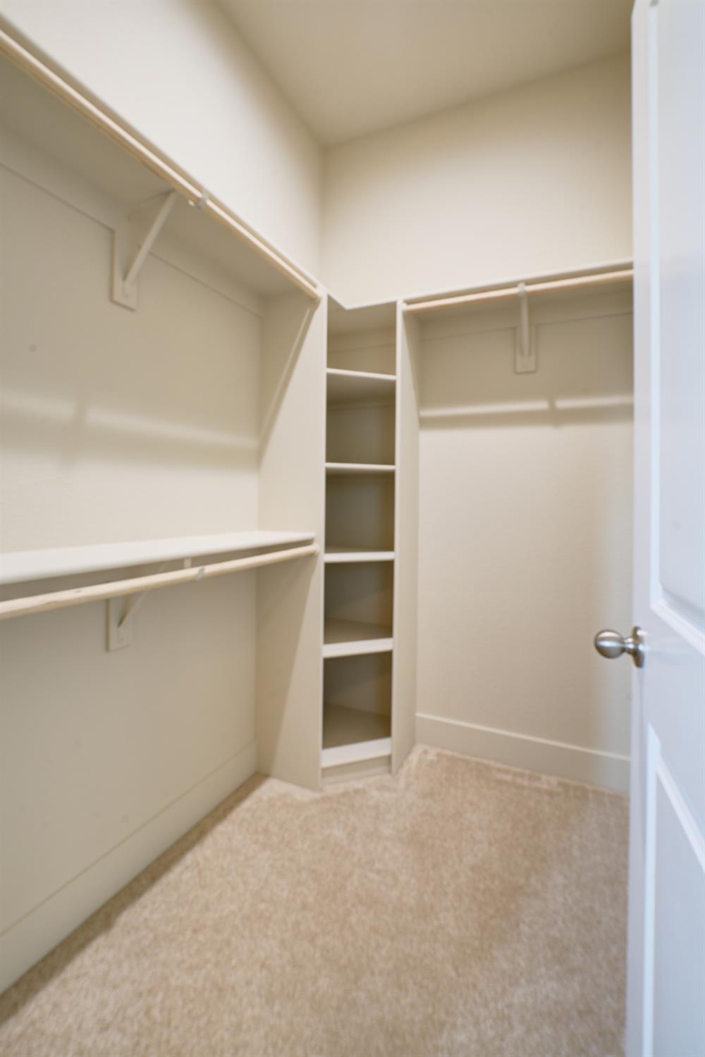 2336 Bharvani Ave, Manteca, CA 95337
