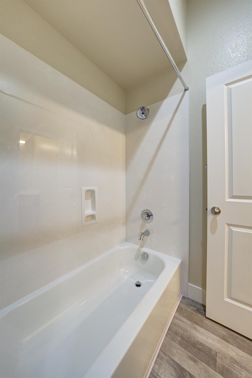 2336 Bharvani Ave, Manteca, CA 95337