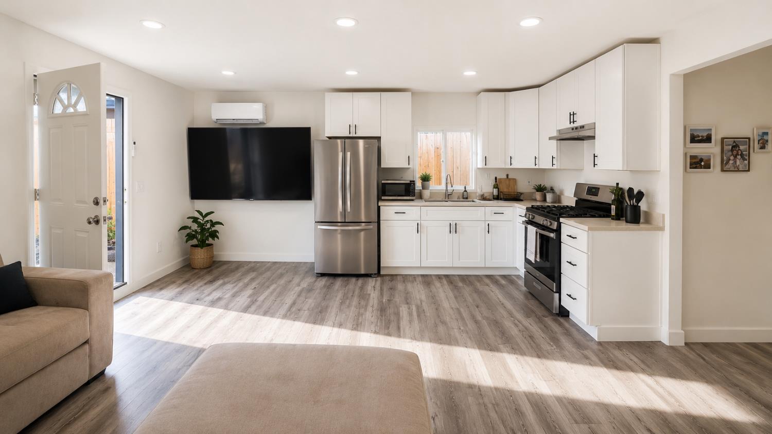 412 S Conejo, Modesto, CA 95354