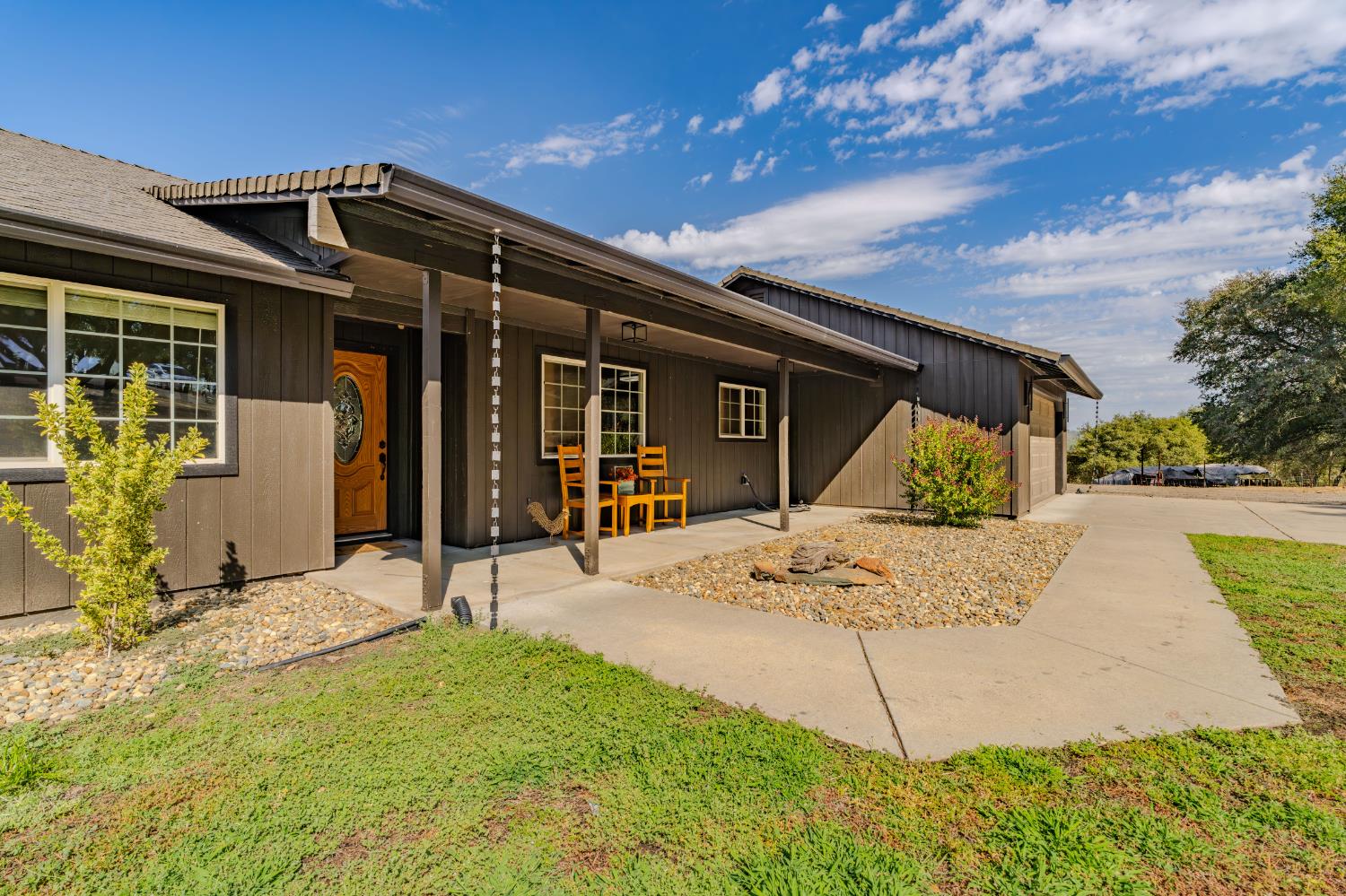 2384 Choctaw Rd, Copperopolis, CA 95228