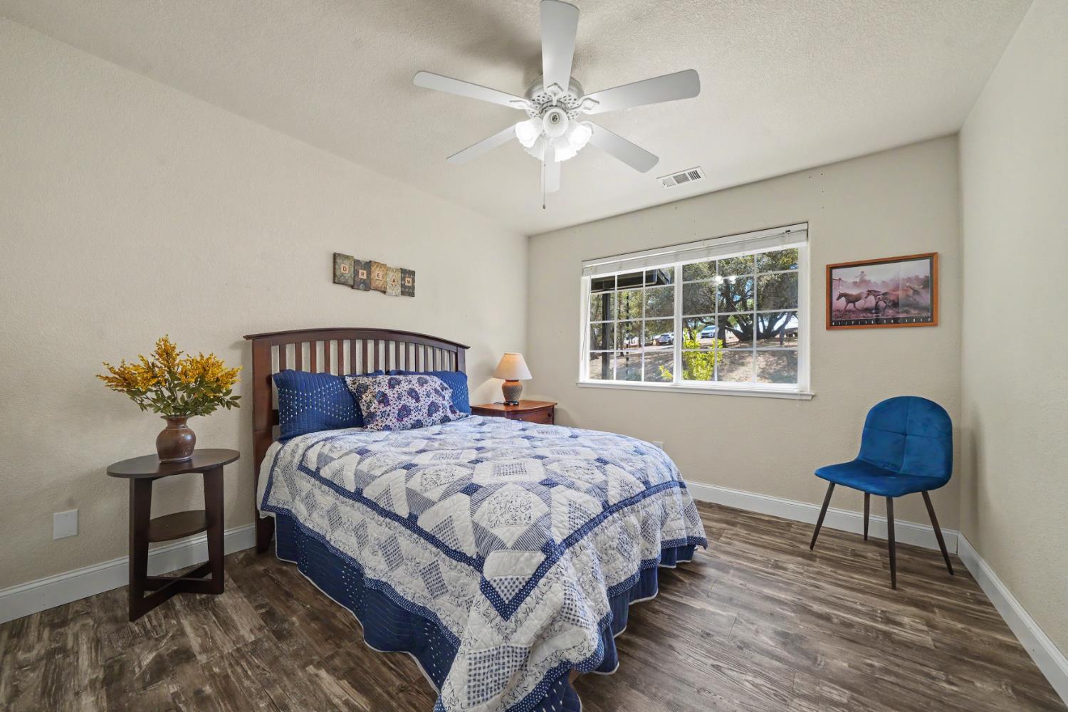 2384 Choctaw Rd, Copperopolis, CA 95228