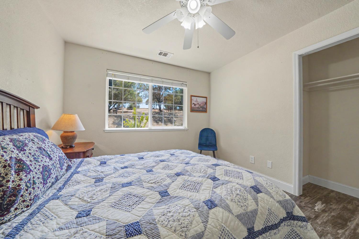 2384 Choctaw Rd, Copperopolis, CA 95228