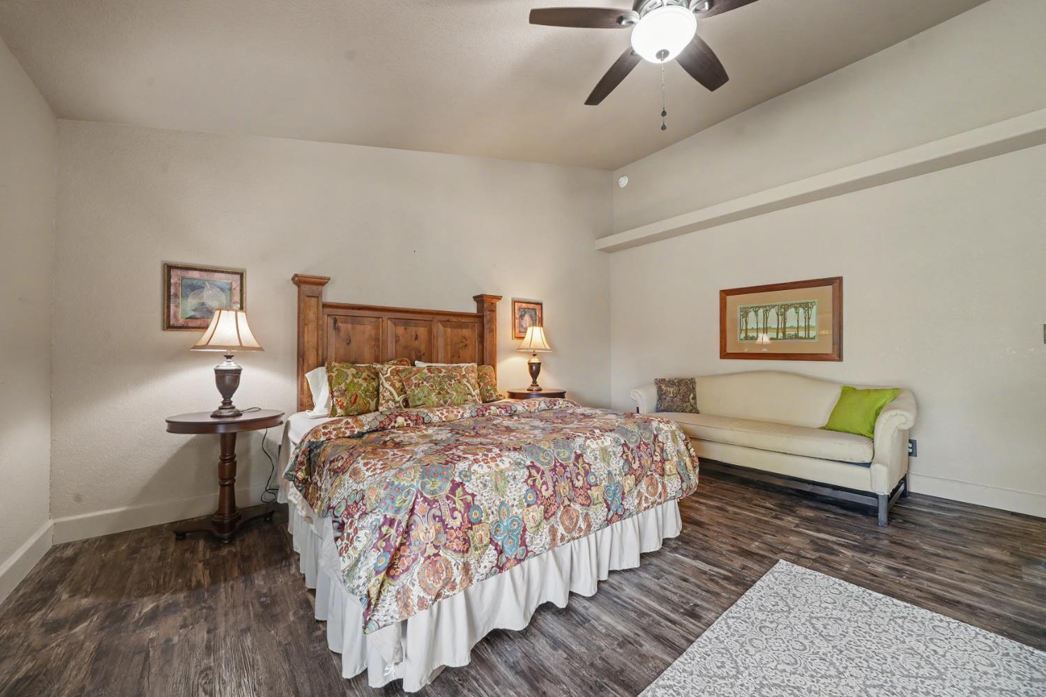 2384 Choctaw Rd, Copperopolis, CA 95228