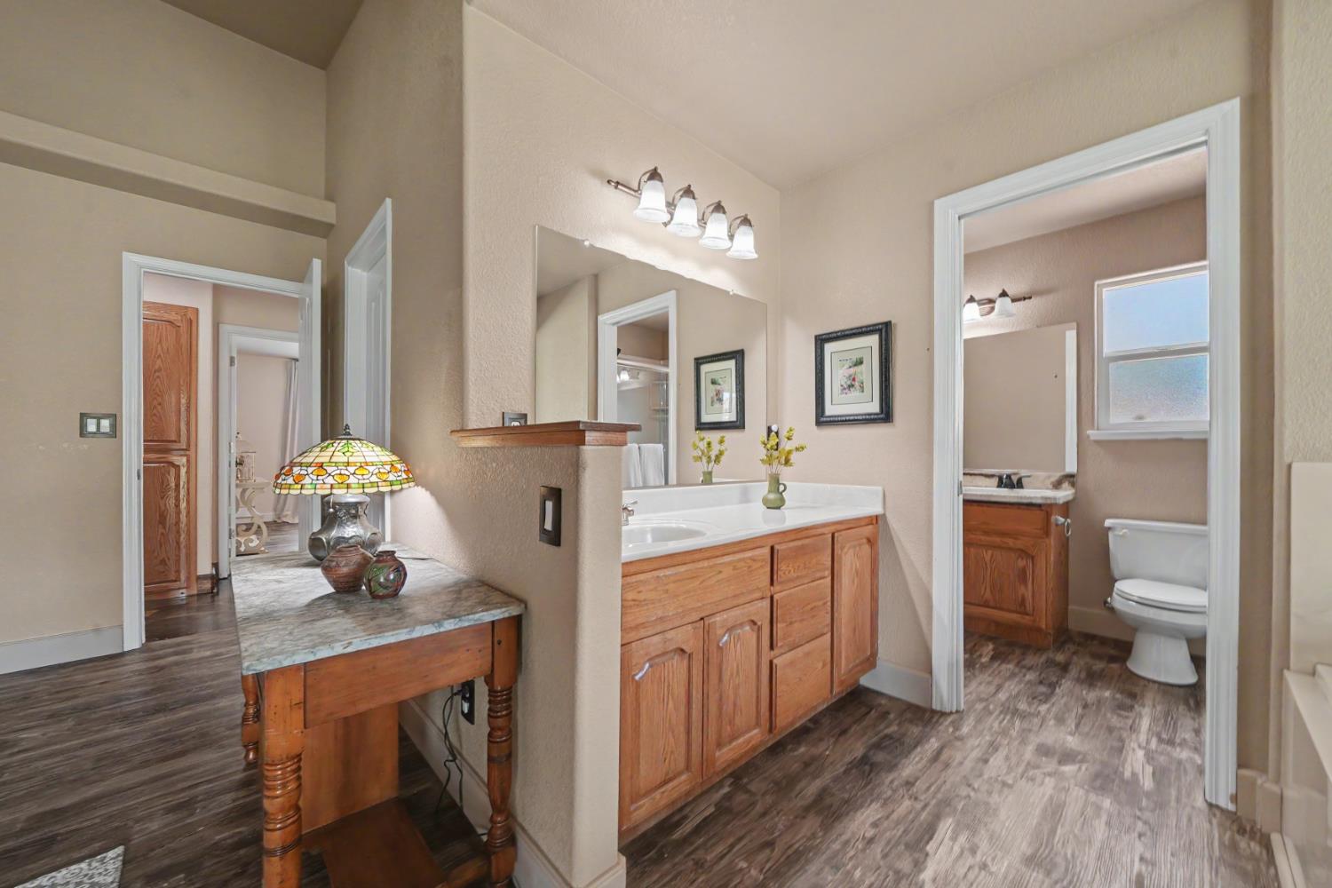 2384 Choctaw Rd, Copperopolis, CA 95228