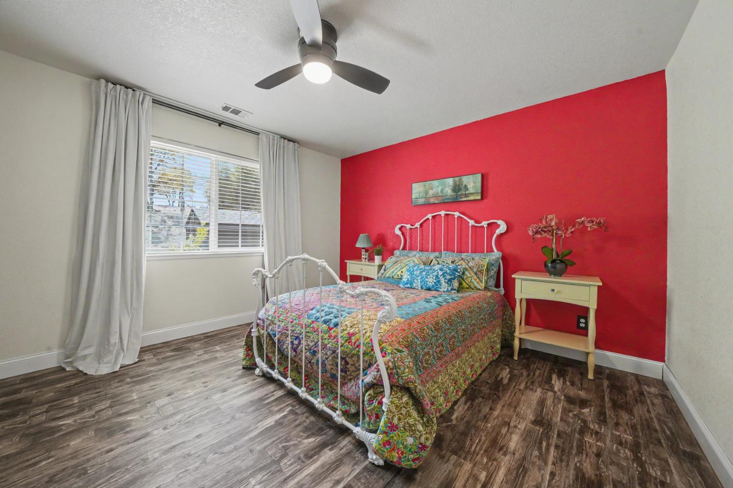 2384 Choctaw Rd, Copperopolis, CA 95228