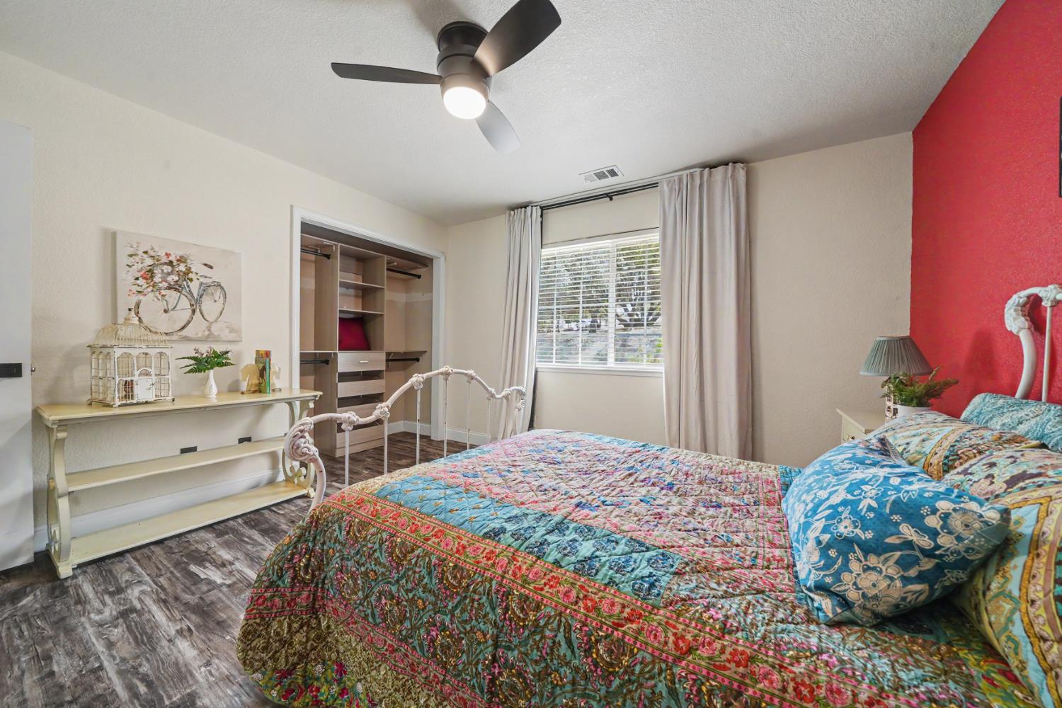 2384 Choctaw Rd, Copperopolis, CA 95228