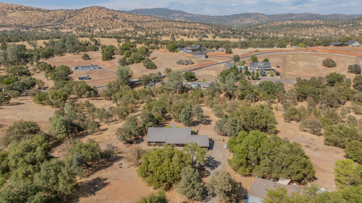 2384 Choctaw Rd, Copperopolis, CA 95228