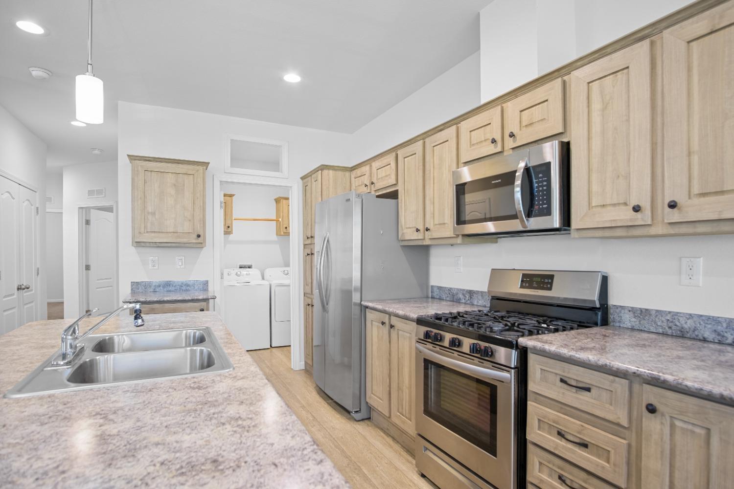 3524 Homestead Way #57, Ceres, CA 95307