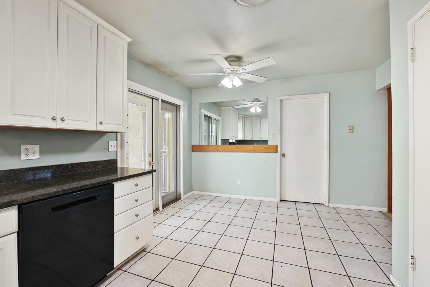 781 Camino Ct, Manteca, CA 95336