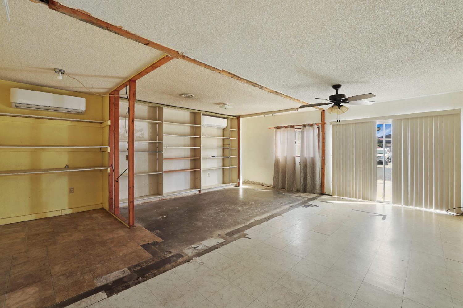781 Camino Ct, Manteca, CA 95336