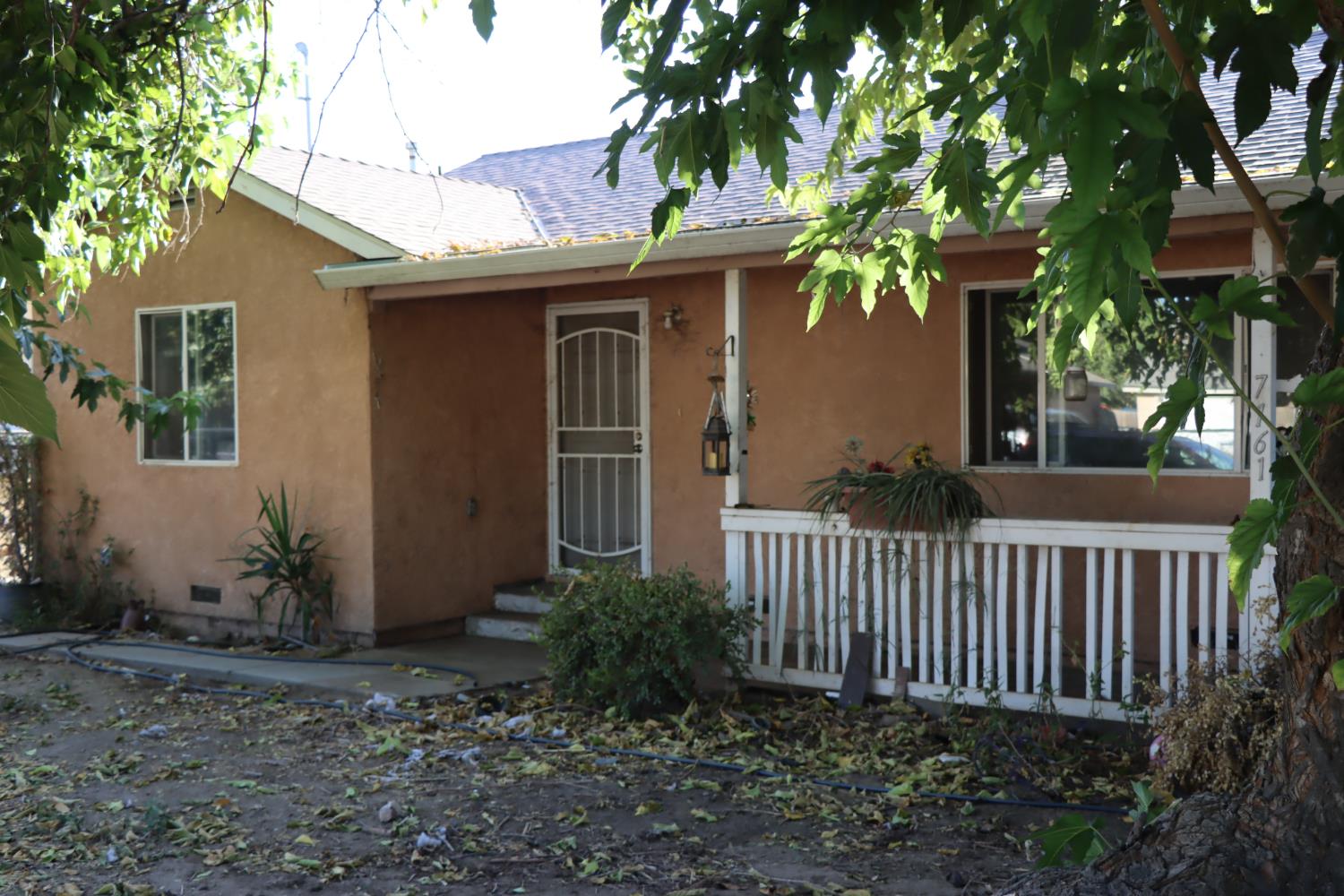 7161 Center St, Winton, CA 95388
