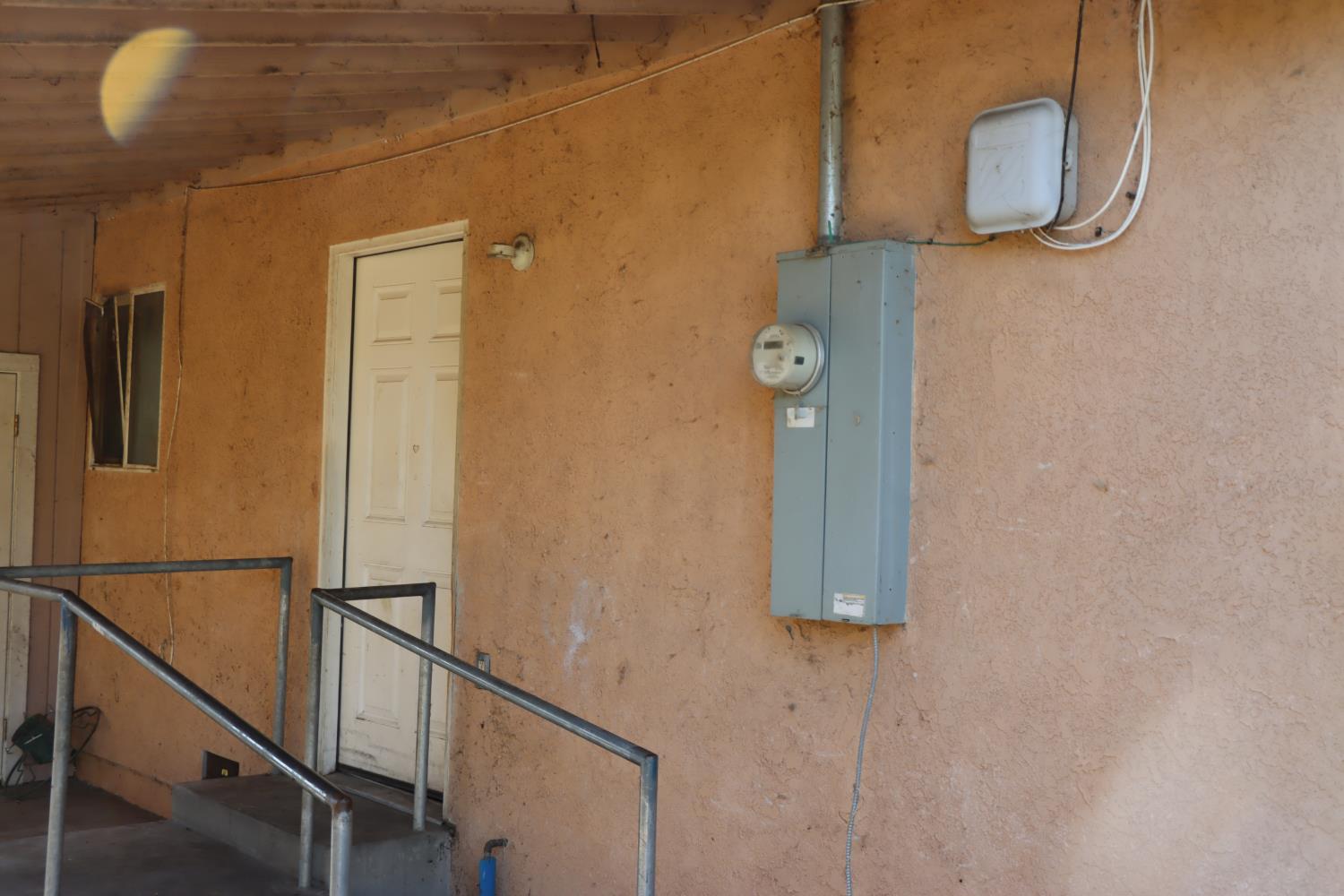 7161 Center St, Winton, CA 95388