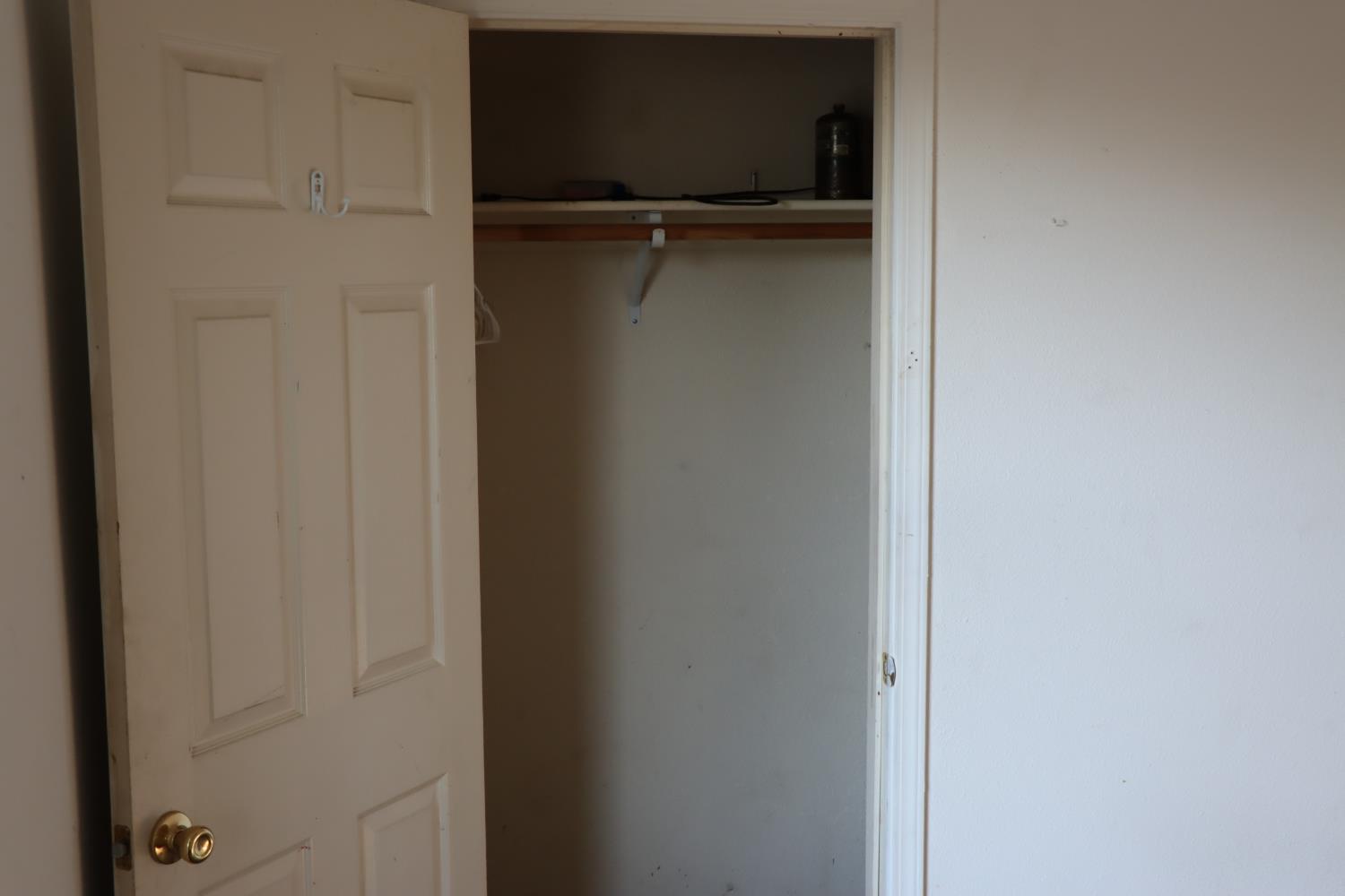7161 Center St, Winton, CA 95388