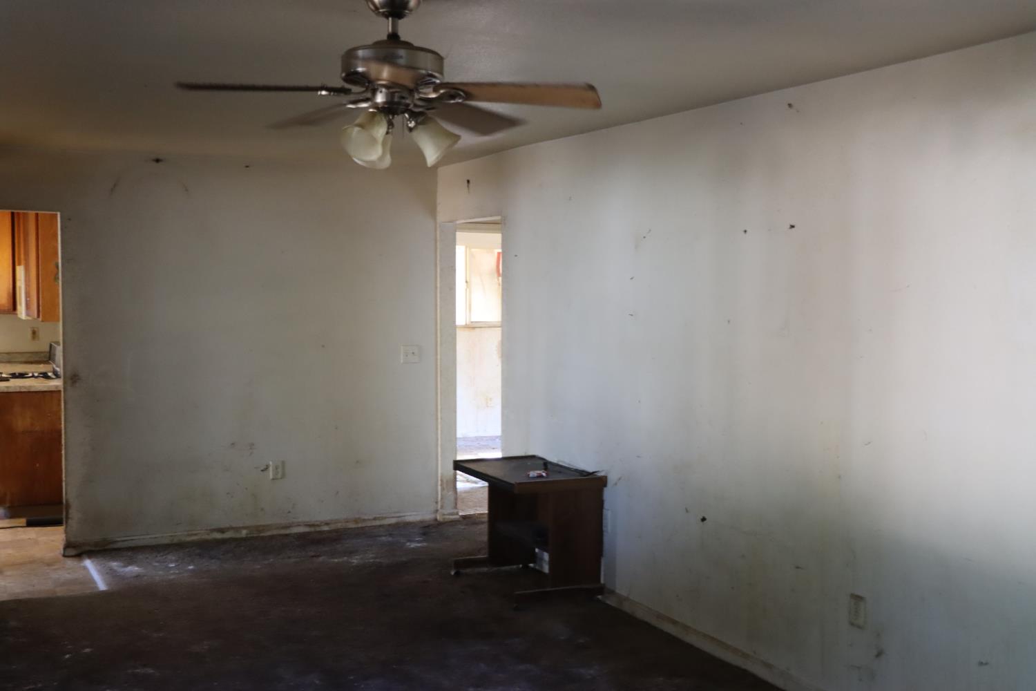 7161 Center St, Winton, CA 95388