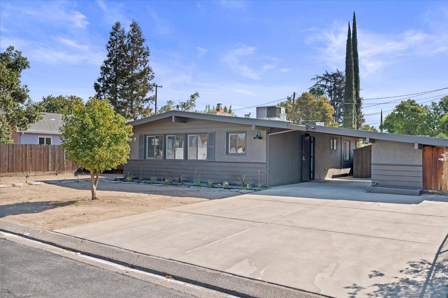 2108 O Farrell Ave, Modesto, CA 95350