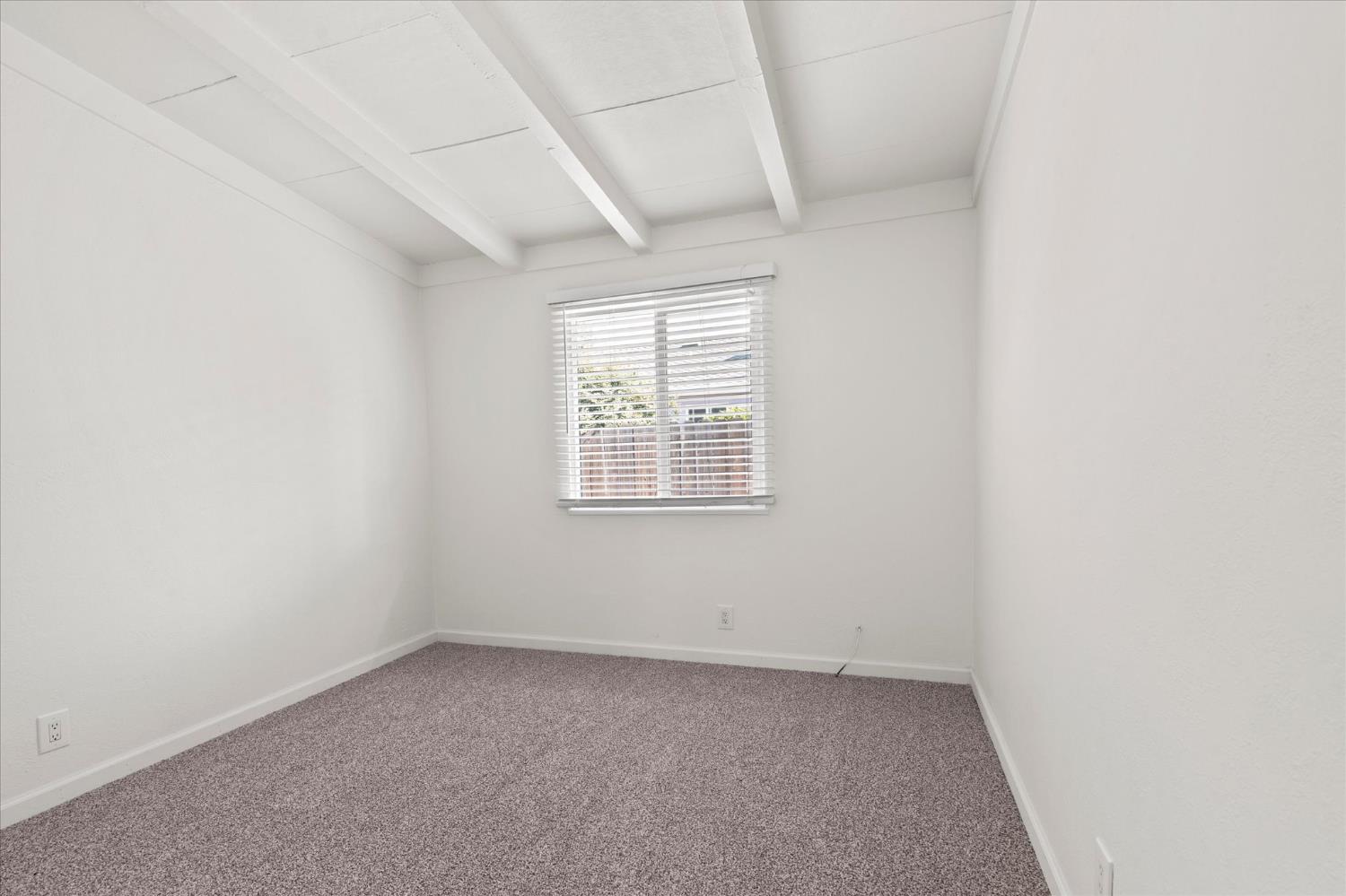2108 O Farrell Ave, Modesto, CA 95350