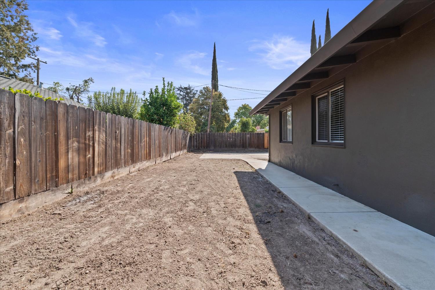 2108 O Farrell Ave, Modesto, CA 95350