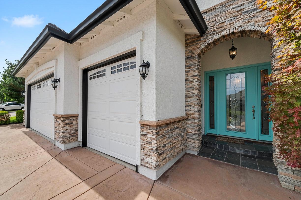 1546 Terracina Cir, Manteca, CA 95336
