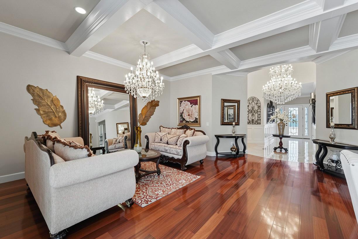 1546 Terracina Cir, Manteca, CA 95336