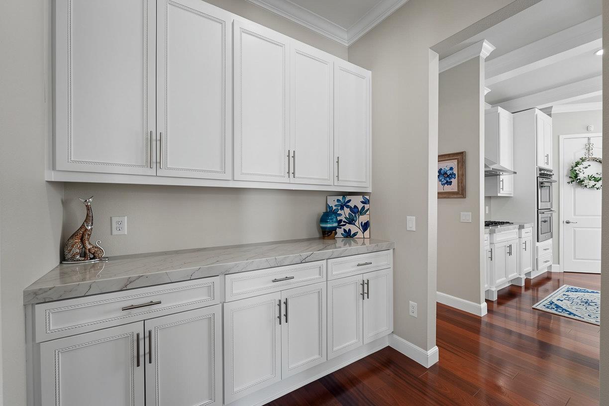 1546 Terracina Cir, Manteca, CA 95336