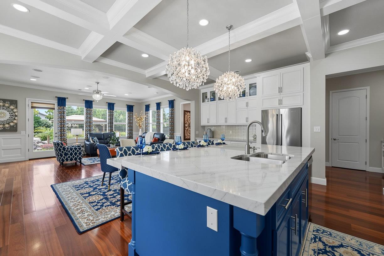 1546 Terracina Cir, Manteca, CA 95336