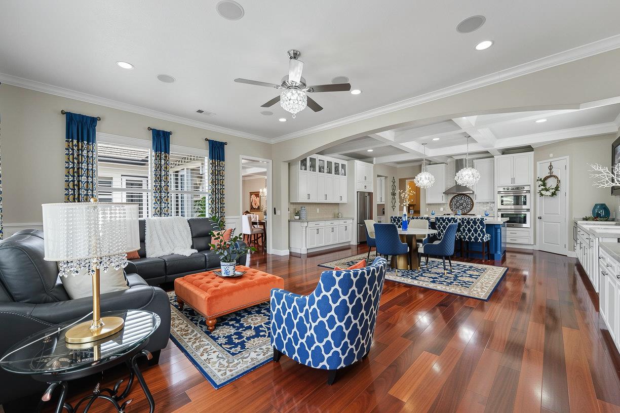1546 Terracina Cir, Manteca, CA 95336