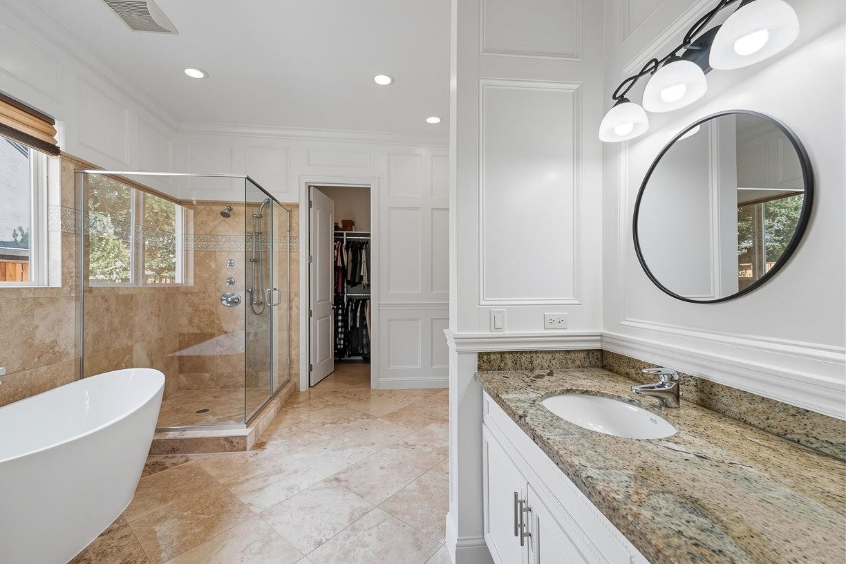 1546 Terracina Cir, Manteca, CA 95336