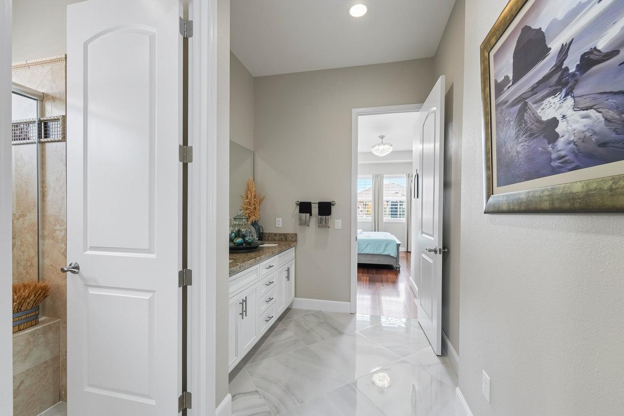 1546 Terracina Cir, Manteca, CA 95336