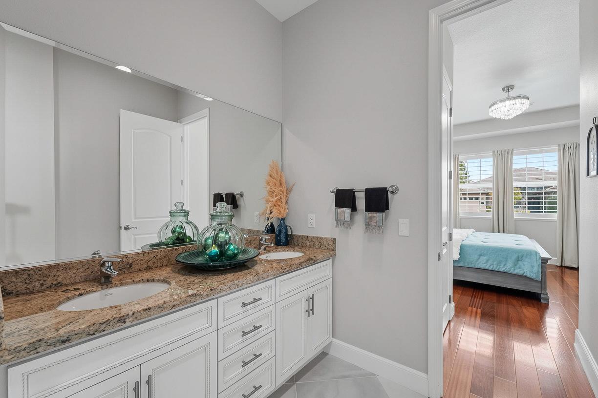 1546 Terracina Cir, Manteca, CA 95336